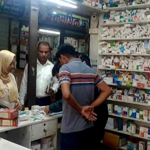 সন্ধ্যা ছয়টার পরও খোলা থাকবে যেসব দোকানপাট