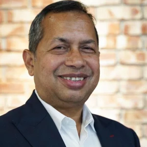 নির্বাহী পরিচালক পদে পদোন্নতি পেলেন নগদ প্রশাসক