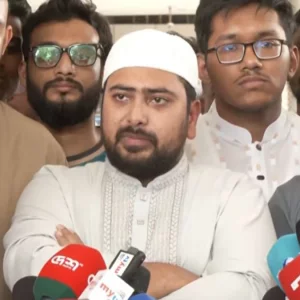 রাজনৈতিক ঐক্য ছাড়া সরকারের টিকে থাকা কঠিন হবে: নাহিদ ইসলাম