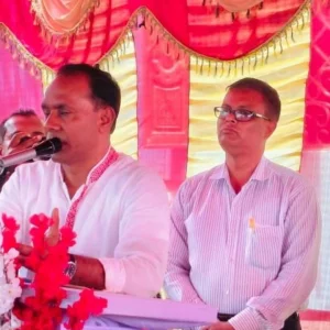 রাজনীতি করতে চাইলে শিক্ষকতা ছেড়ে আসতে হবে: ডেপুটি স্পিকার