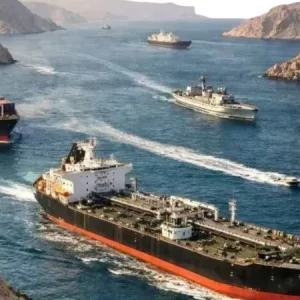 হরমুজ প্রণালিতে ইরাকি জাহাজ চলাচলে নিষেধাজ্ঞা প্রত্যাহার ইরানের