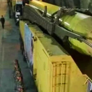 ধ্বংসস্তূপ সরিয়ে কয়েক ঘণ্টার মধ্যে ক্ষেপণাস্ত্র বাঙ্কার চালু করেছে তেহরান