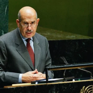 ‘পাগল’ ট্রাম্পকে থামাতে সাবেক আইএইএ প্রধানের আহ্বান