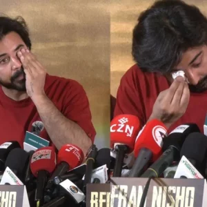 সংবাদ সম্মেলনে অঝোরে কাঁদলেন নিশো