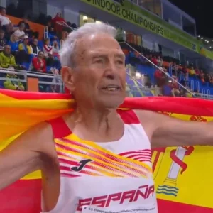 ৯০ বছর বয়সে দৌড়ে ডাবল বিশ্বরেকর্ড স্প্যানিশ অ্যাথলেটের