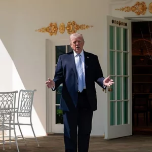 যুদ্ধ বন্ধে ইরানকে পাঁচবার সময়সীমা দিলেন ট্রাম্প, বললেন ‘এটিই চূড়ান্ত’