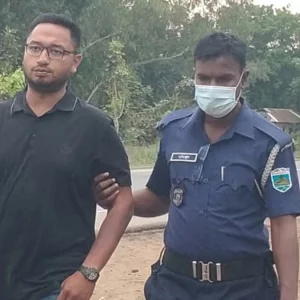 ডিজিএফআই পরিচয়ে ফিলিং স্টেশনে খবরদারি, যুবক গ্রেপ্তার