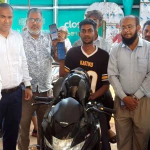 অনিয়ম ঠেকাতে নওগাঁর ফিলিং স্টেশনে ফুয়েল ব্যবস্থাপনা অ্যাপে মিলছে জ্বালানি …