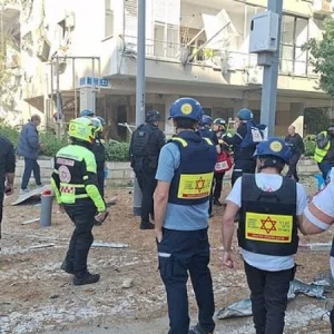 ইসরায়েলের মধ্যাঞ্চলে ইরানের মিসাইল হামলা