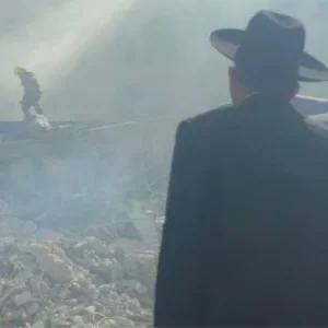 ইসরায়েলি হামলায় ইরানের প্রাচীন ‘ইহুদি উপাসনালয় পুরোপুরি ধ্বংস’