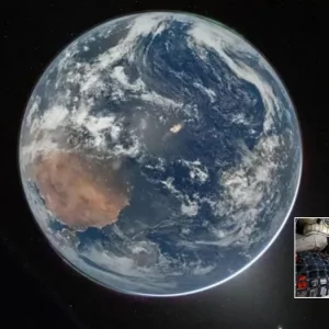 চাঁদ থেকে এশিয়া-আফ্রিকার ছবি তুলবে নাসা, হাত নেড়ে সাড়া দেওয়ার আহ্বান