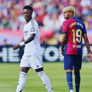 ইয়ামালকে সমর্থন দিয়ে একসঙ্গে লড়াইয়ের ঘোষণা ভিনিসিয়ুসের