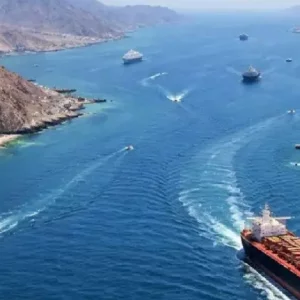 যুদ্ধবিরতি চুক্তি: হরমুজ প্রণালিতে জাহাজ চলাচলে টোল নেবে দুই দেশ