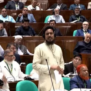 সাবেক বিচারপতি মানিককে চোর বলায়, আখতারের বক্তব্য এক্সপাঞ্জ হলো সংসদে