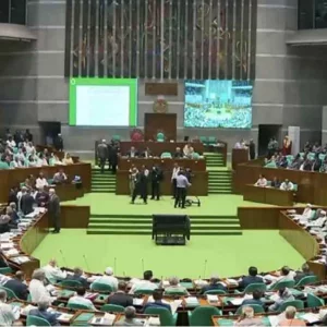 ওয়াকআউটের পর ফের অধিবেশনে ফিরলেন বিরোধীদলের এমপিরা