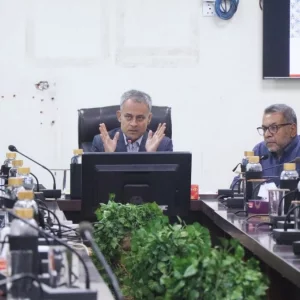 রেলওয়ের বহরে ভারত থেকে যুক্ত হচ্ছে ২০০টি ব্রডগেজ কোচ: সেতুমন্ত্রী