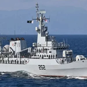 আরব সাগর থেকে বাংলাদেশিসহ ১৮ নাবিক উদ্ধার