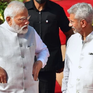 ‘মোদি পাকিস্তানকে বিচ্ছিন্ন করতে চেয়ে ভারতকেই একা করে ফেলেছেন’