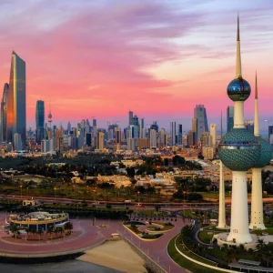 যুদ্ধবিরতির মাঝেও কুয়েতে ড্রোন হামলা, অভিযোগের আঙুল ইরানের দিকে