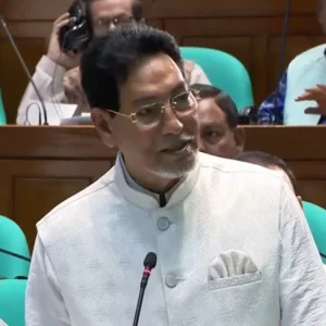 মধ্যাহ্নভোজে সাগর থেকে দুটি তিমি নিয়ে এসেছি, আরও দুটি হাঙর আসছে: চিফ হুইপ