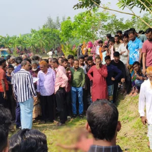 পাওনা টাকা দেওয়ার কথা বলে ডেকে নিয়ে অটোরিকশা চালককে হত্যার অভিযোগ