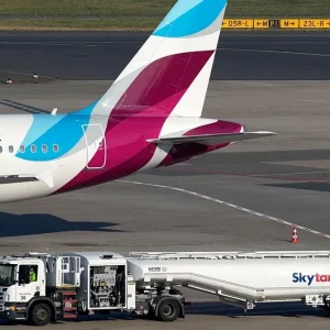 ইউরোপে জেট ফুয়েল সংকটের শঙ্কা, তিন সপ্তাহের মধ্যে বড় বিপর্যয়ের সতর্কতা