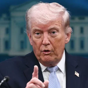 মহান আল্লাহর প্রশংসা, ইরানের পুরোনো নেতারা আর বেচে নেই: ট্রাম্প