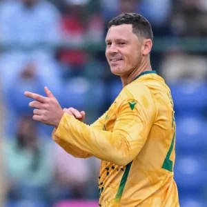 হাসারাঙ্গার বদলি হিসেবে লিন্ডাকে নিলো লখনউ 