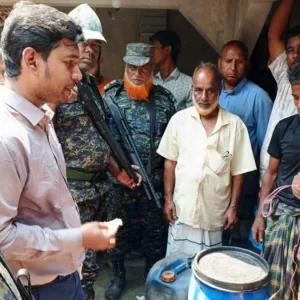 পঞ্চগড়ে মুদি দোকান থেকে মজুত করা ডিজেল জব্দ