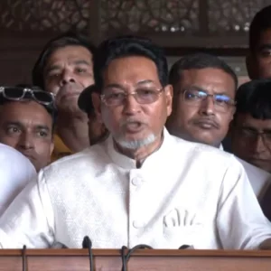 গণতন্ত্র একটি আস্থার জায়গা, আইন হাতে তুলে নেবেন না: চিফ হুইপ