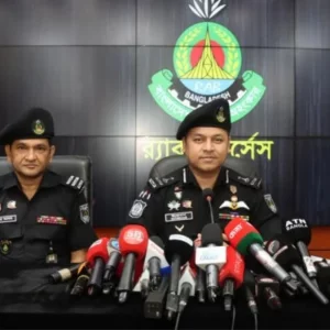 চাঁদাবাজদের ‘নিরপেক্ষ’ তালিকা করছে র‌্যাব