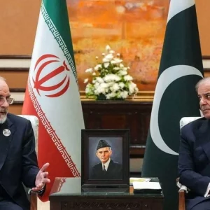 ফলপ্রসূ চুক্তি ছাড়া তড়িঘড়ি করতে নারাজ ইরান