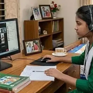 কিছু শিক্ষাপ্রতিষ্ঠানে পরীক্ষামূলক অনলাইন ক্লাস শুরু