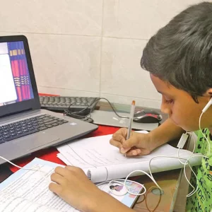 শিক্ষাপ্রতিষ্ঠানে অনলাইন ক্লাশ শুরু