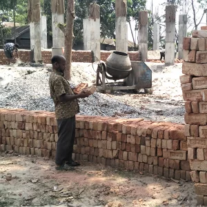 কলেজ ভবন নির্মাণে অনিয়মের অভিযোগ, তদন্তের দাবি শিক্ষকদের