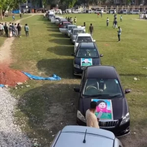 জ্বালানি সংকটের মধ্যেই অর্ধশত গাড়ি নিয়ে ছাত্রদল নেতার শোডাউন