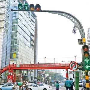 রাজধানীতে সিগন্যাল লাইট অমান্য করলে জরিমানা