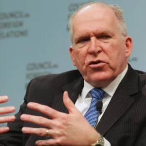 ডোনাল্ড ট্রাম্প মানসিকভাবে ভারসাম্যহীন, পদচ্যুতি দরকার: সাবেক সিআইএ পরিচালক