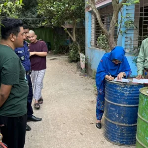 অবৈধভাবে সাড়ে ৫ হাজার লিটার তেল মজুত, জরিমানা ৫০ হাজার