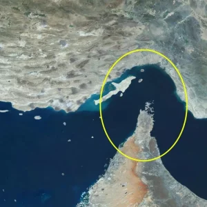 যুক্তরাষ্ট্র কীভাবে হরমুজ প্রণালির অবরোধ বাস্তবায়ন করবে?