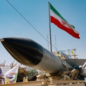 আজীবন নয় পাঁচ বছর ইউরেনিয়াম সমৃদ্ধকরণ স্থগিতের প্রস্তাব ইরানের