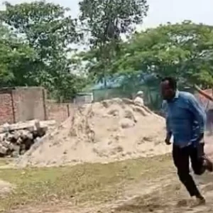 ব্রাহ্মণবাড়িয়ায় প্রকৌশলীকে বাঁশ নিয়ে তাড়া: সেই ঠিকাদারের ম্যানেজার গ্রেপ্তার