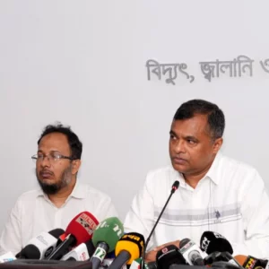 সীমিত উৎপাদনে চলছে ইস্টার্ন রিফাইনারি, দাবি সরকারের