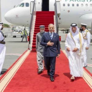 সৌদি আরবের পর কাতারে গেছেন পাকিস্তানের প্রধানমন্ত্রী শাহবাজ শরিফ
