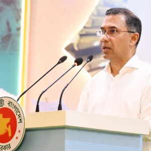 জনদুর্ভোগের কথা বিবেচনা করে এখনো জ্বালানির দাম বাড়াইনি: প্রধানমন্ত্রী