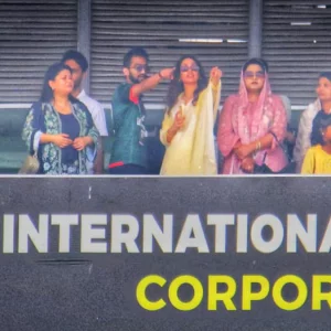 বাংলাদেশের খেলা দেখতে মিরপুর স্টেডিয়ামে জাইমা রহমান