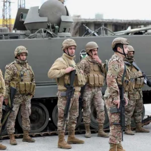 দক্ষিণ লেবাননে দীর্ঘ সময় অবস্থানের প্রস্তুতিতে ইসরায়েলি সেনাবাহিনী