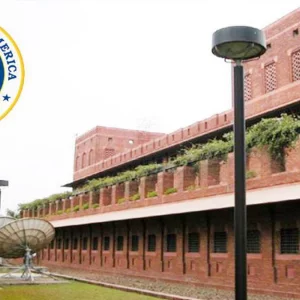 স্টুডেন্ট ভিসাধারীদের প্রতি যুক্তরাষ্ট্রের কঠোর বার্তা