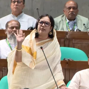 অকটেন–ডিজেল কত দিনের মজুত আছে, সংসদে প্রশ্ন রুমিন ফারহানার