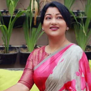 আমাকে ‘জাতীয় ফুপু’ বানিয়ে দিয়েছে: দীপা খন্দকার